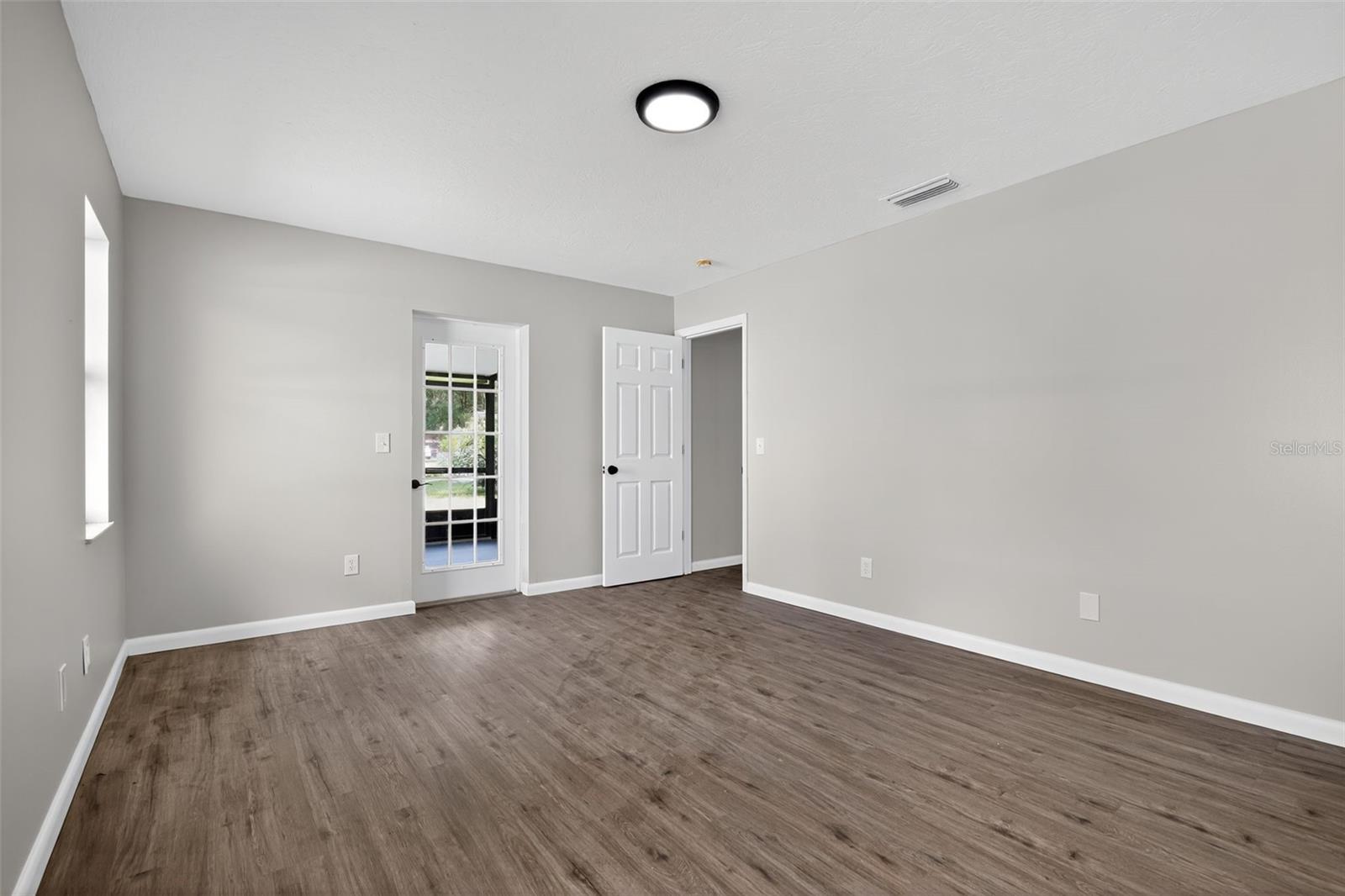 RIDGECREST - Residential