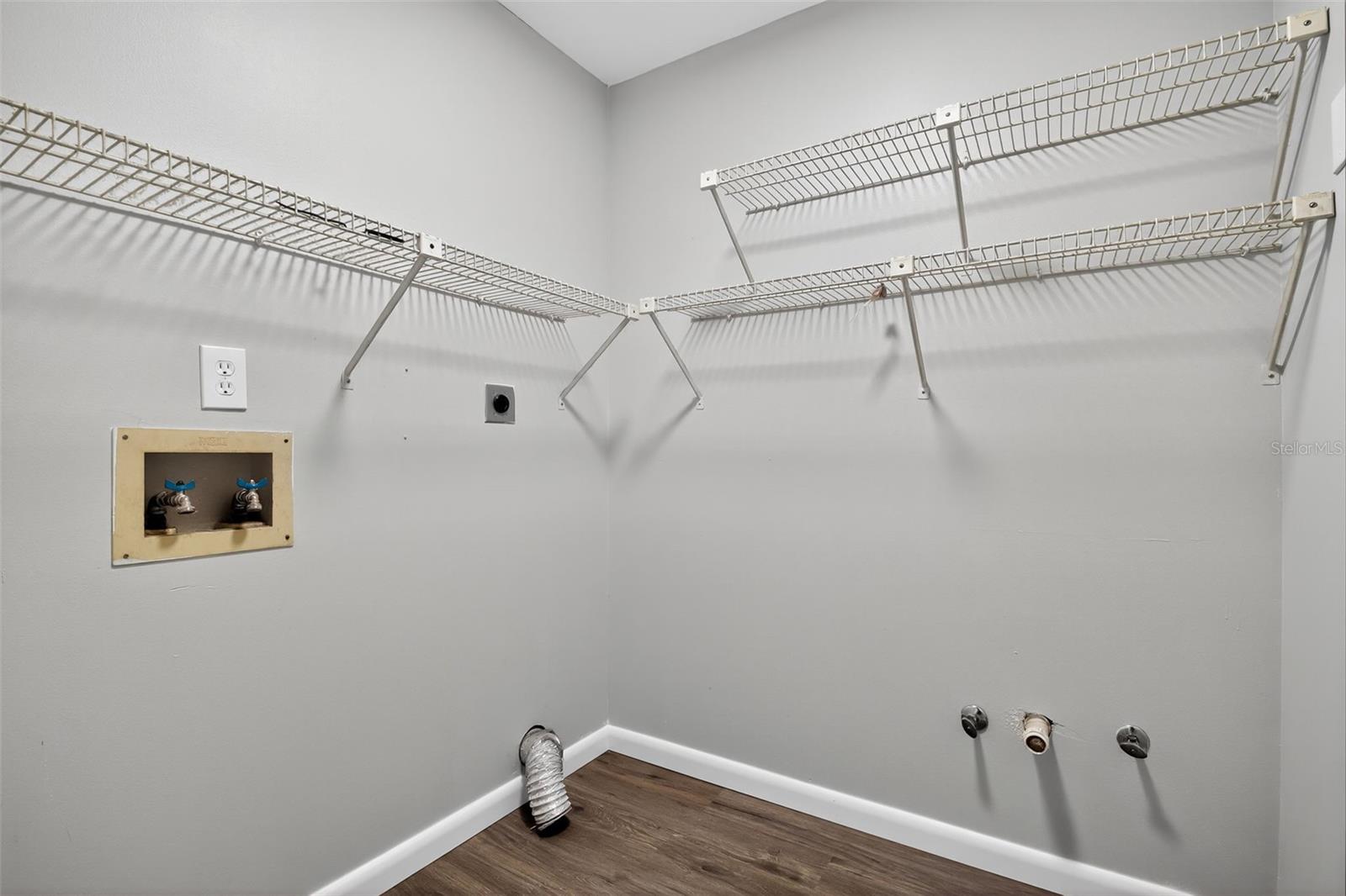 RIDGECREST - Residential