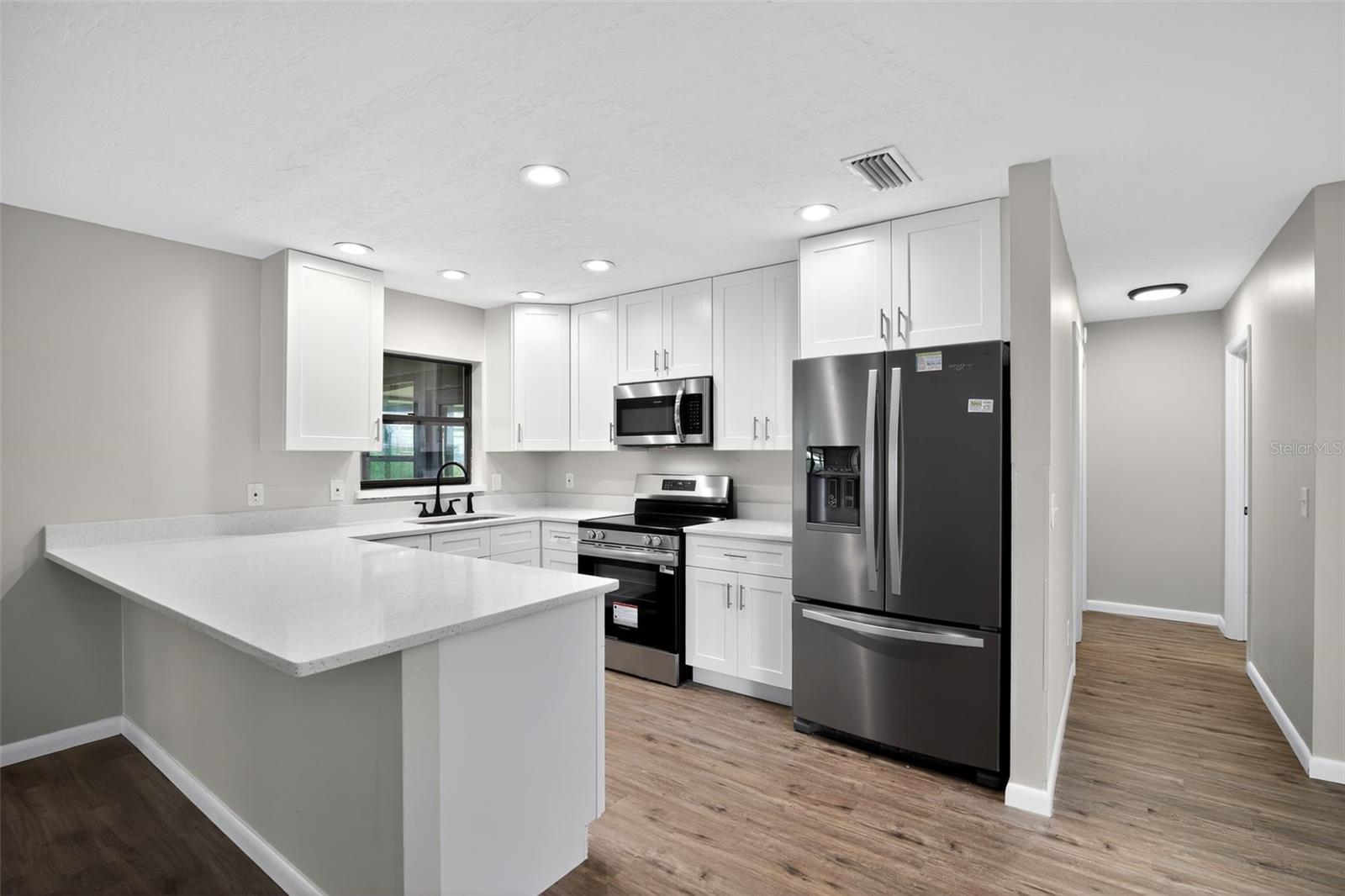 RIDGECREST - Residential