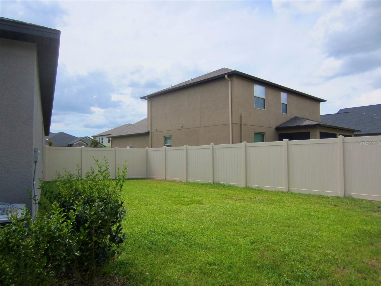 OAKWOOD PRESERVE - Residential