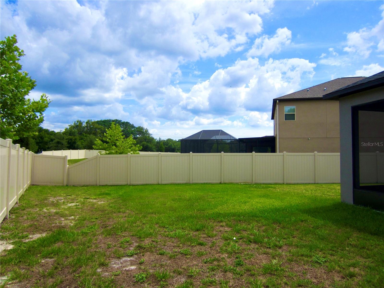 OAKWOOD PRESERVE - Residential