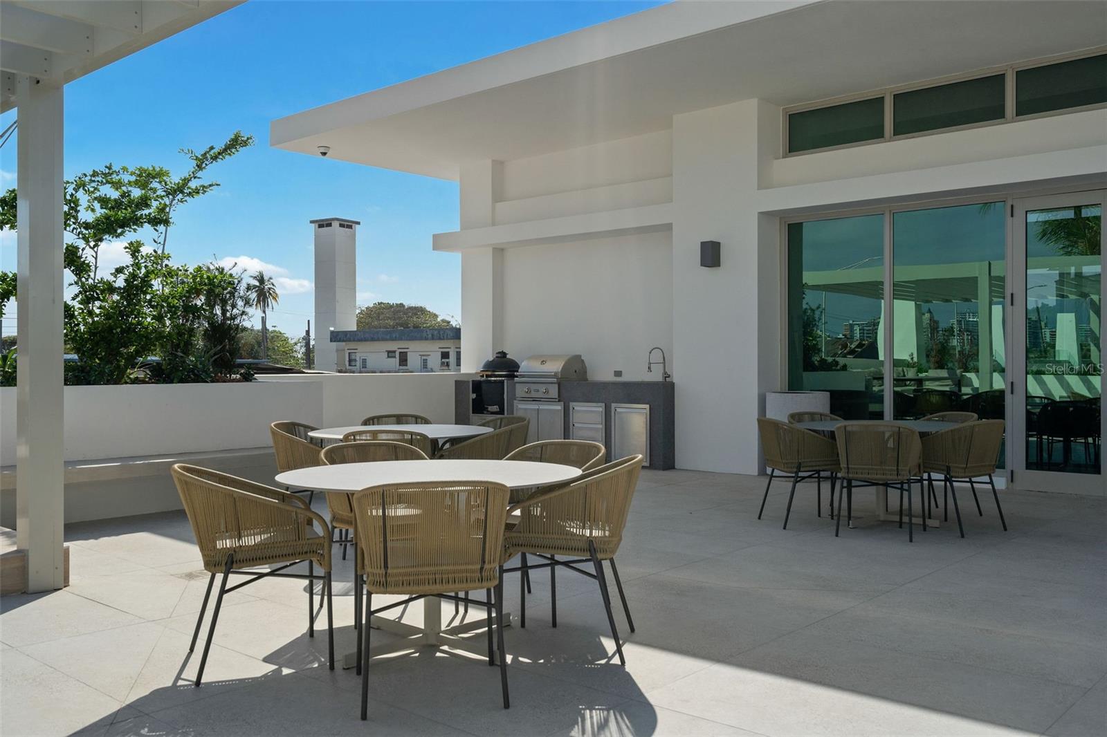 LE PARC 203 - Residential