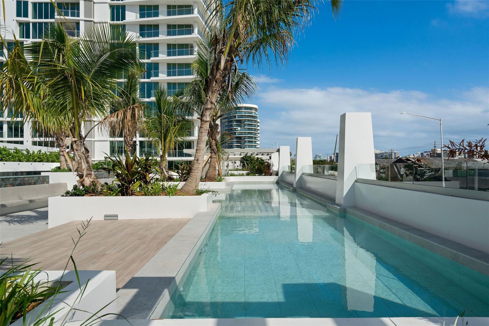 LE PARC 203 - Residential