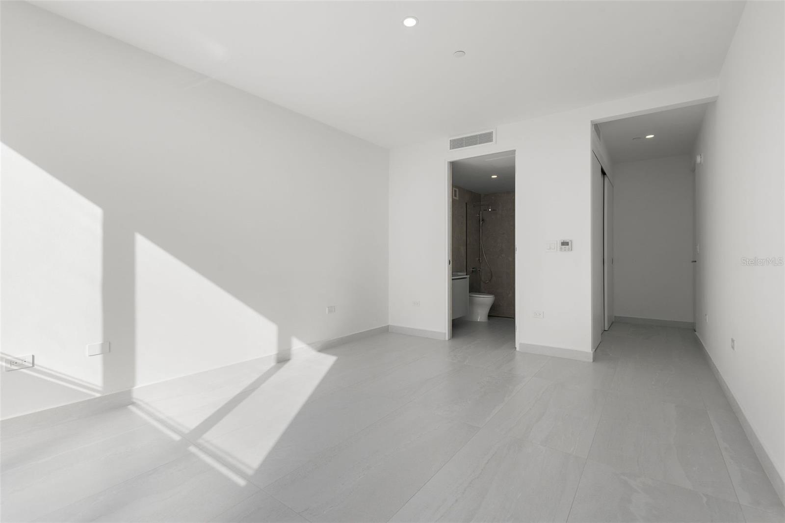 LE PARC 203 - Residential