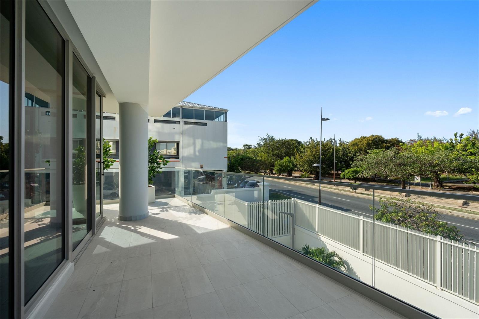 LE PARC 203 - Residential