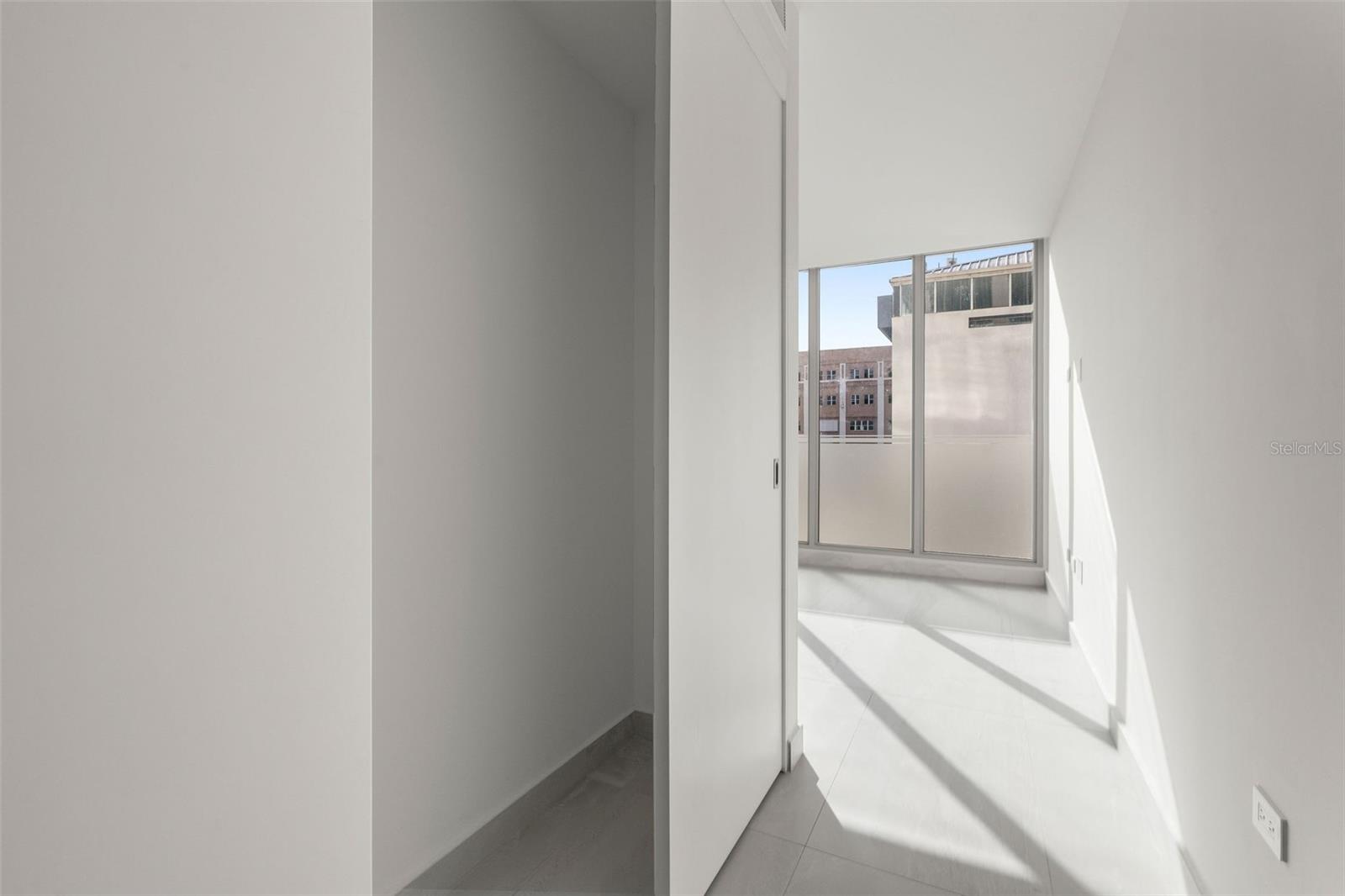 LE PARC 203 - Residential