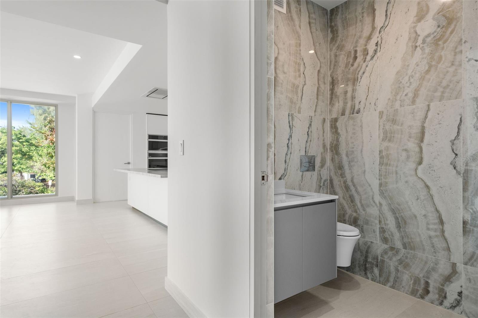 LE PARC 203 - Residential