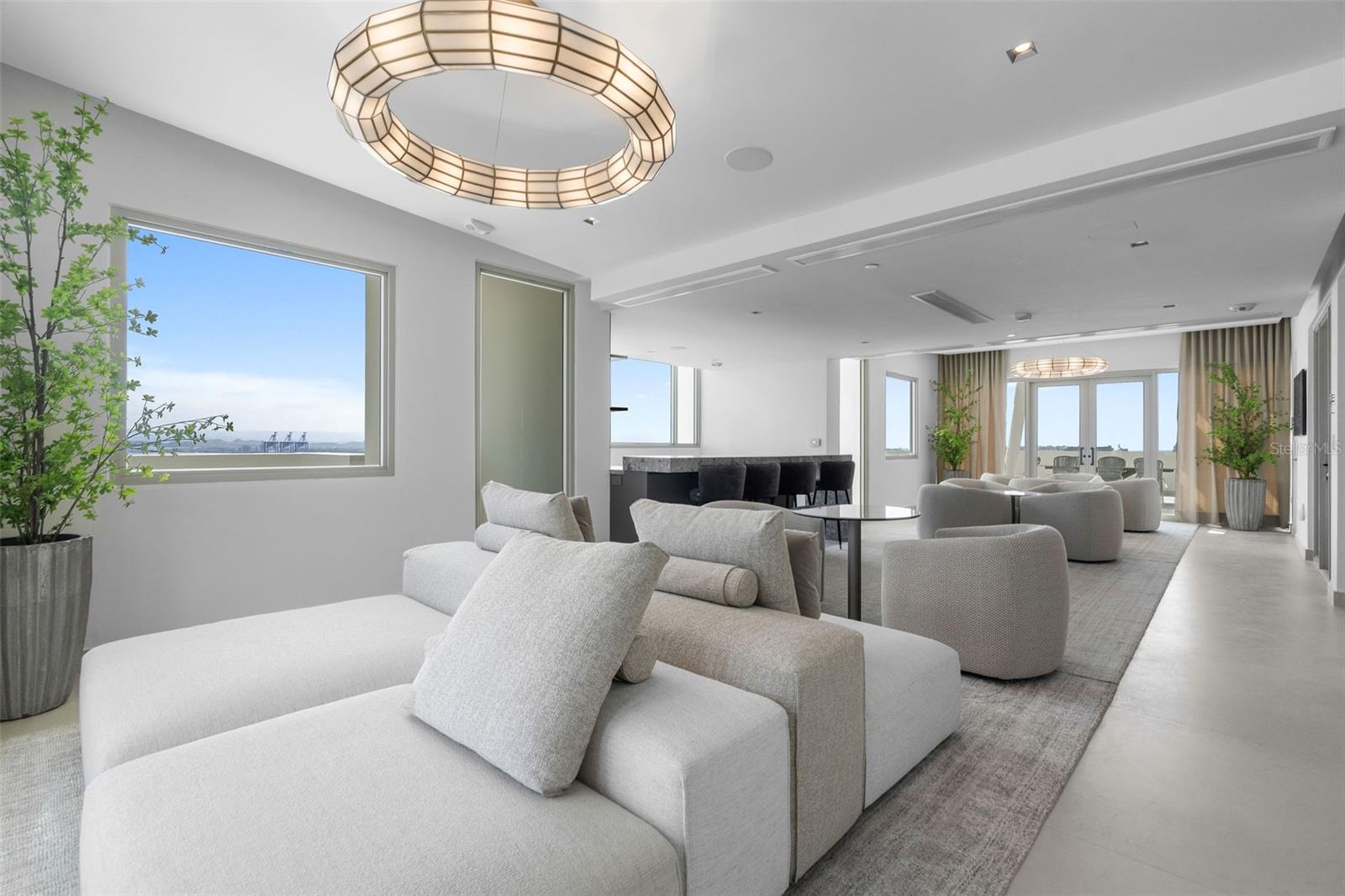 LE PARC 203 - Residential