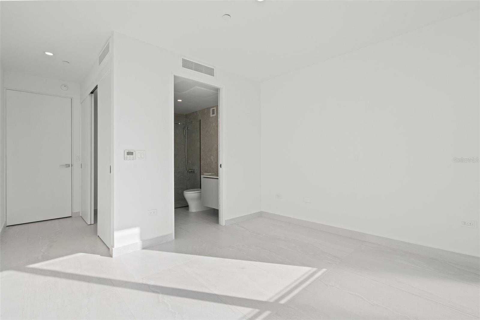 LE PARC 203 - Residential