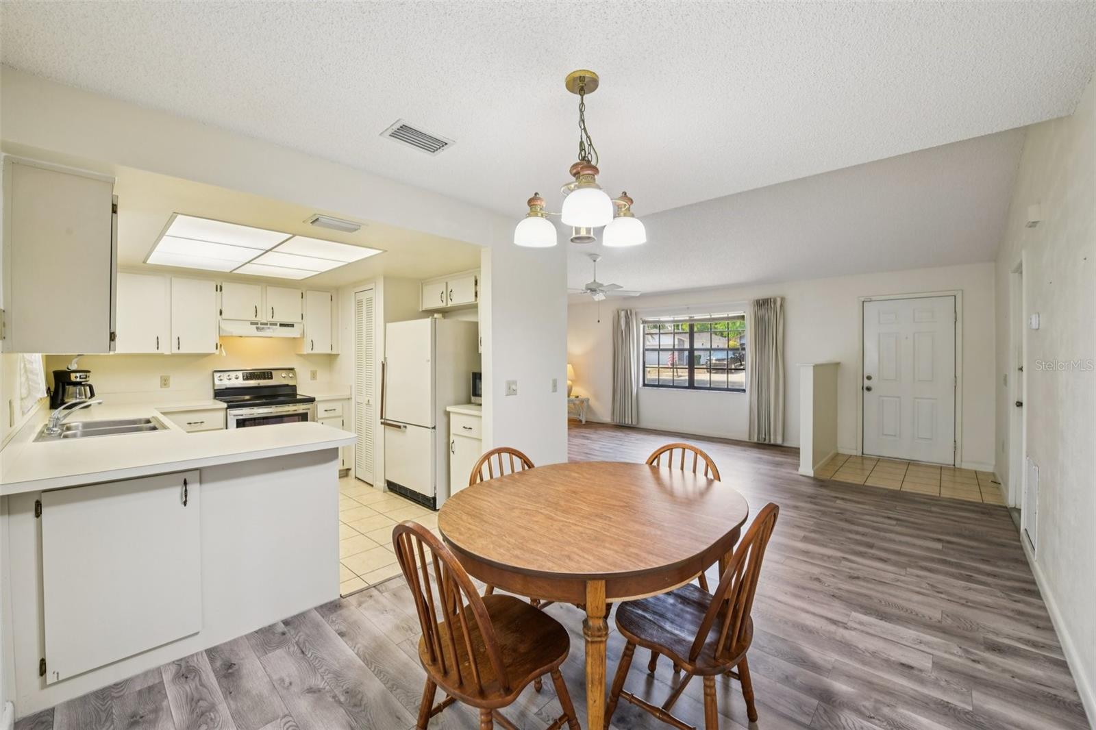 COCOA NORTH UNIT 08 - Residential