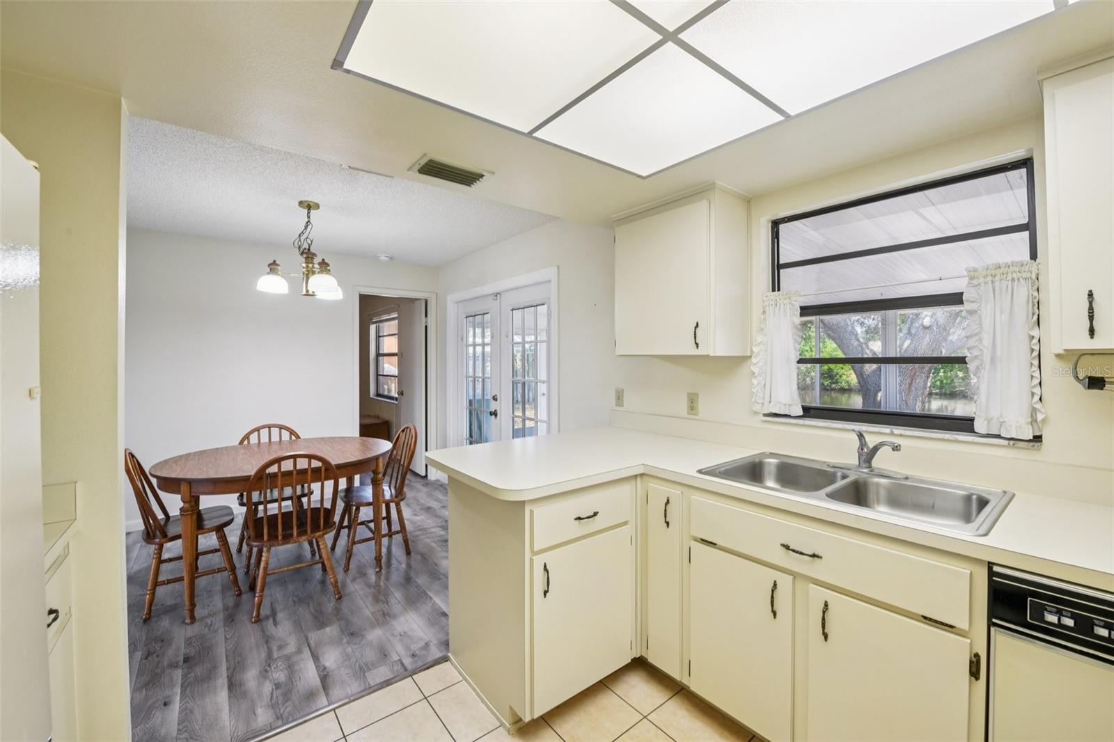 COCOA NORTH UNIT 08 - Residential