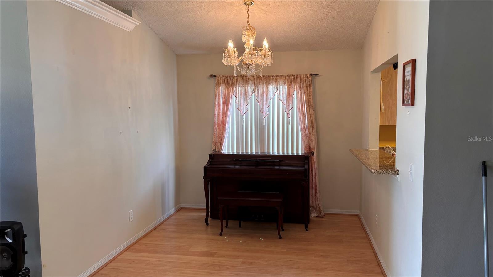 AZALEA RIDGE - Residential