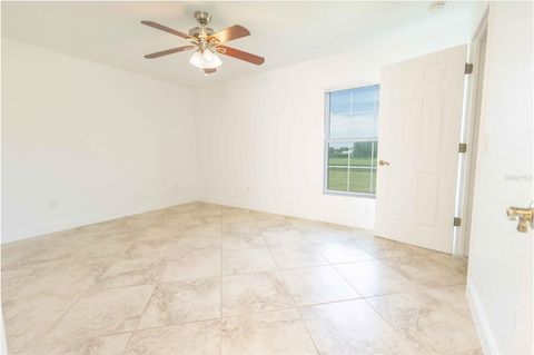 Tiny photo for 2679 NE 108th Lane, Oxford, FL 34484 (MLS # G5099974)