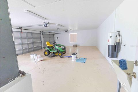 Tiny photo for 2679 NE 108th Lane, Oxford, FL 34484 (MLS # G5099974)