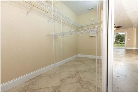 Tiny photo for 2679 NE 108th Lane, Oxford, FL 34484 (MLS # G5099974)