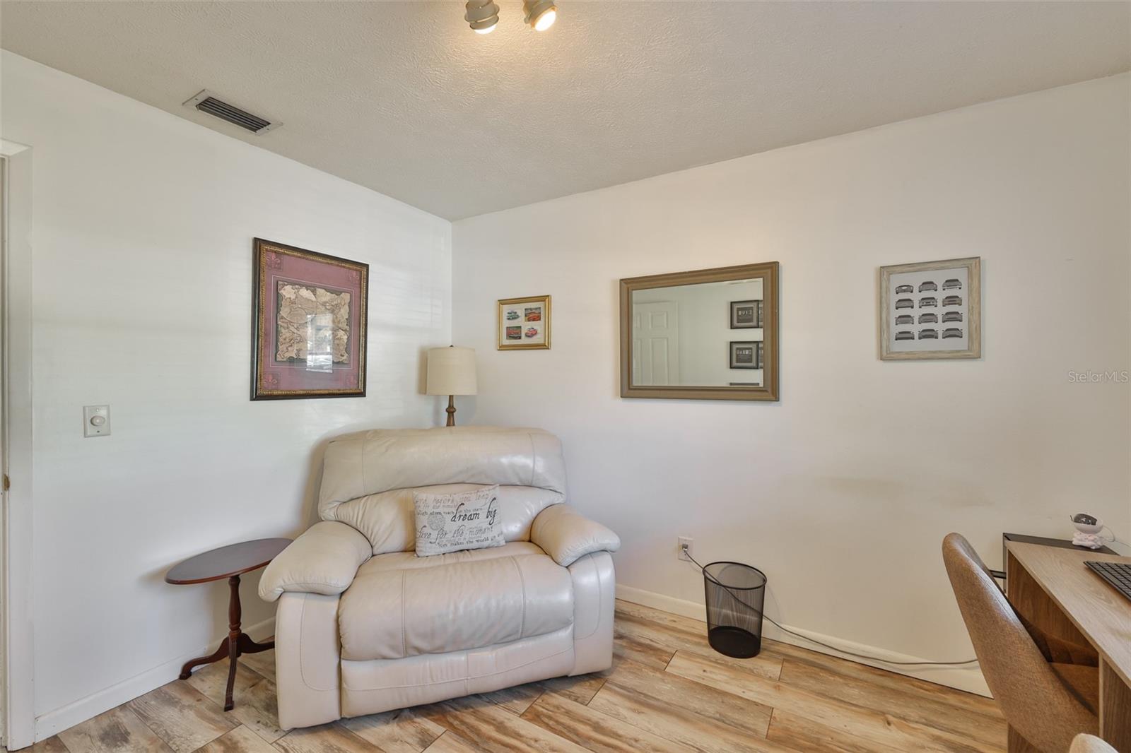 KAL A DAR - Residential