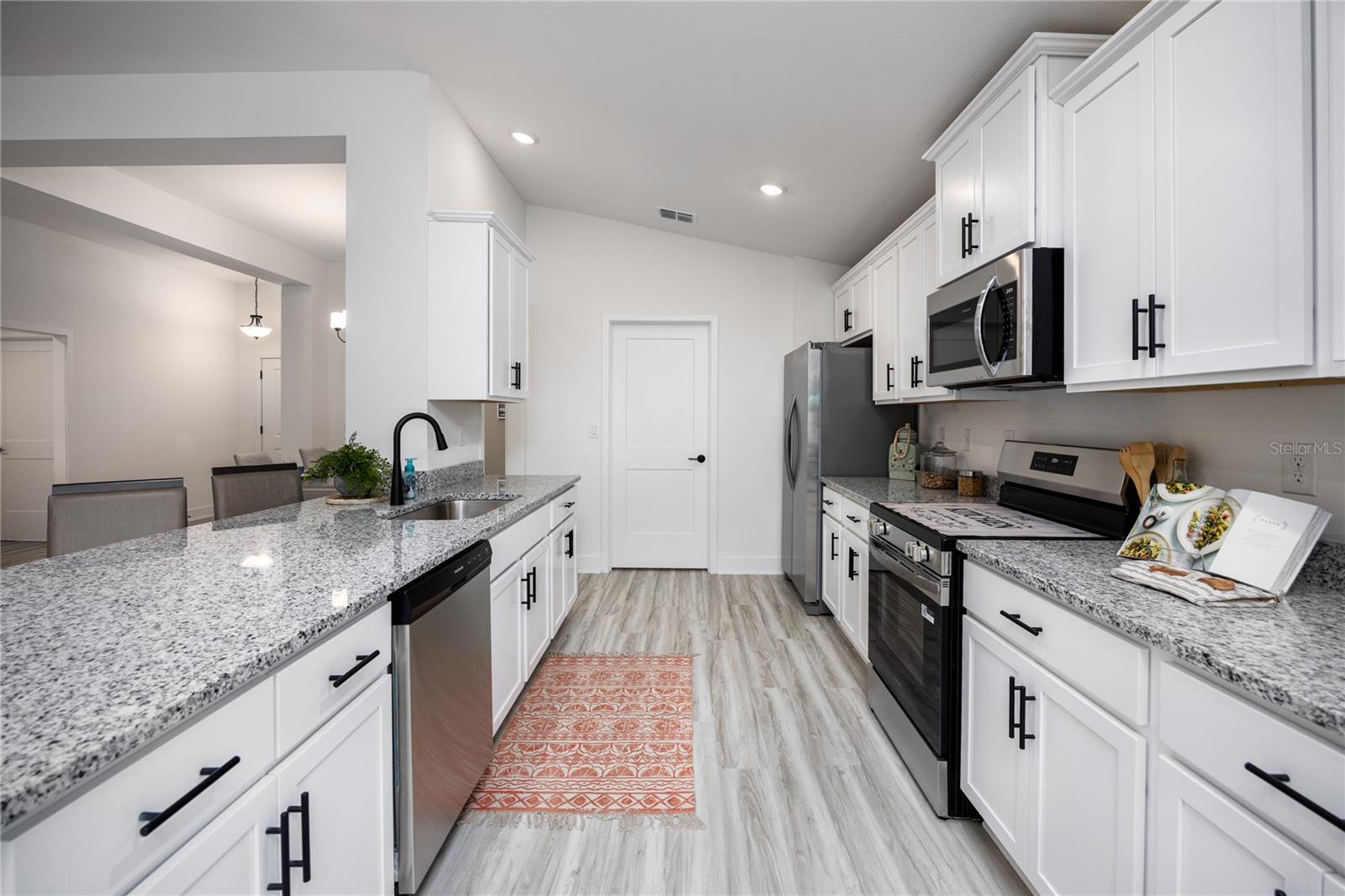 BRIARWOOD - Residential