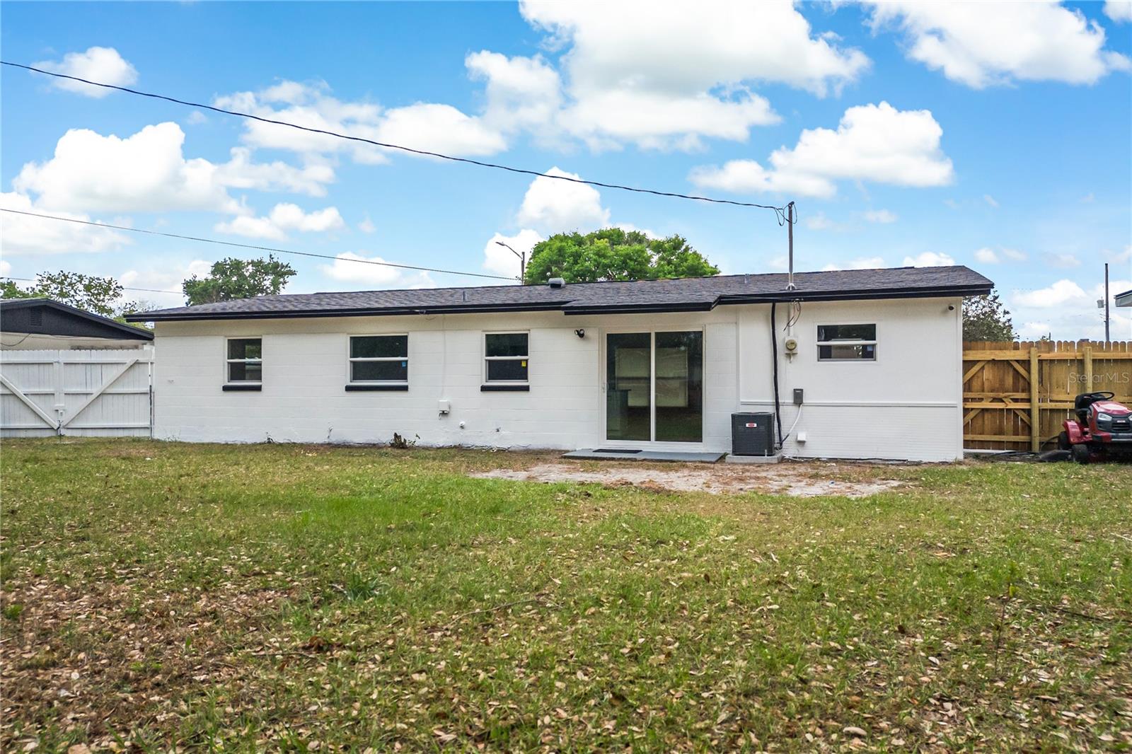 LAKE MANN ESTATES - Residential