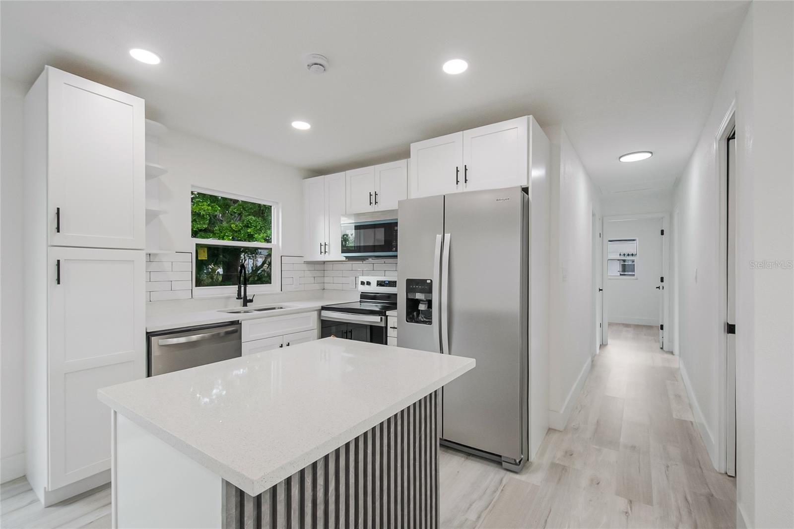 LAKE MANN ESTATES - Residential