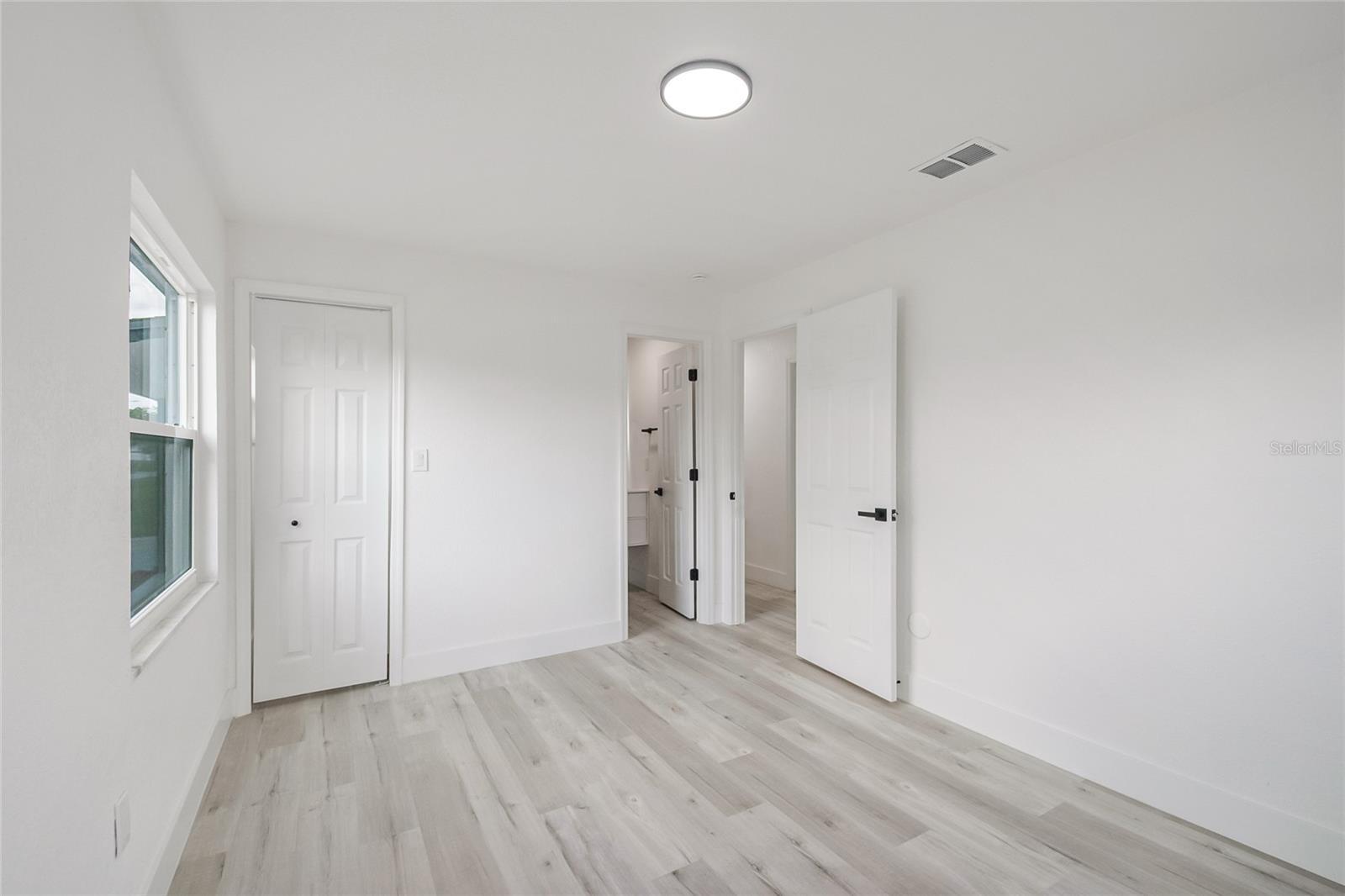 LAKE MANN ESTATES - Residential