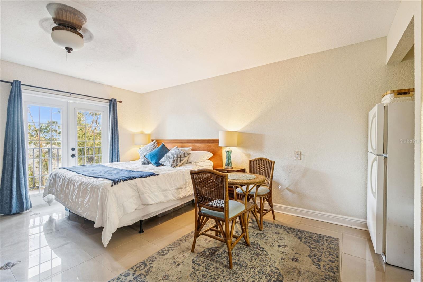 ROYAL YACHT CLUB NORTH CONDO - Residential