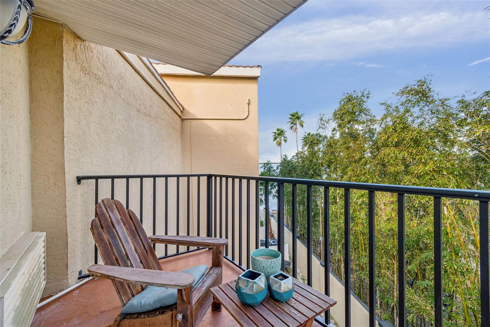 ROYAL YACHT CLUB NORTH CONDO - Residential