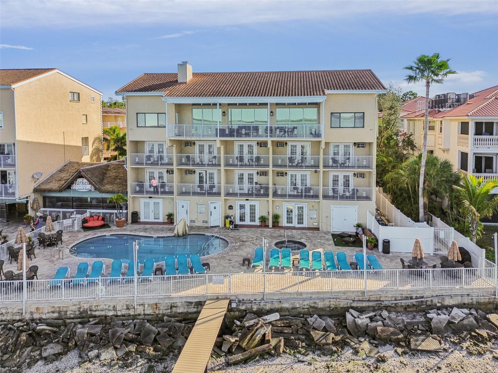 ROYAL YACHT CLUB NORTH CONDO - Residential