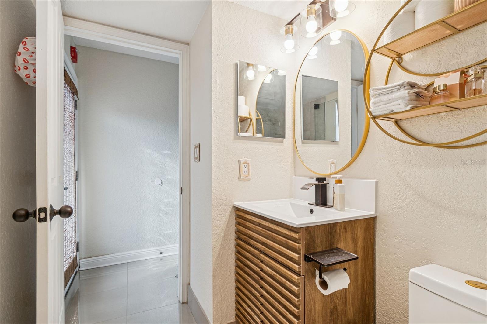 ROYAL YACHT CLUB NORTH CONDO - Residential