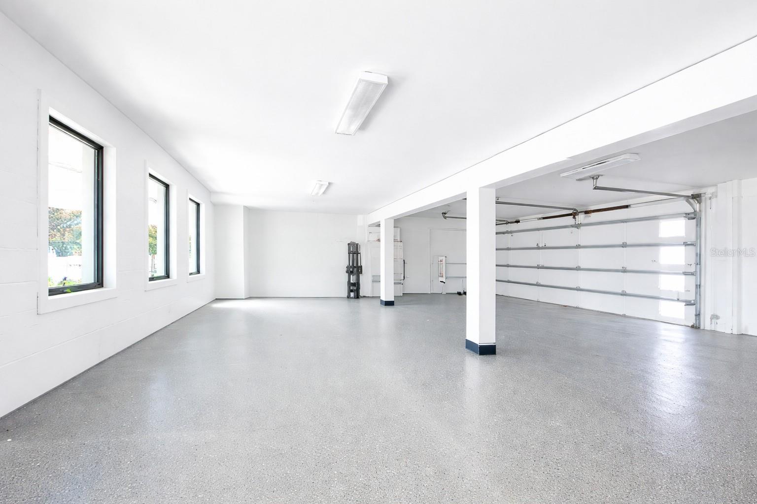 SOUTH CSWY ISLE YACHT CLUB ADD - Residential