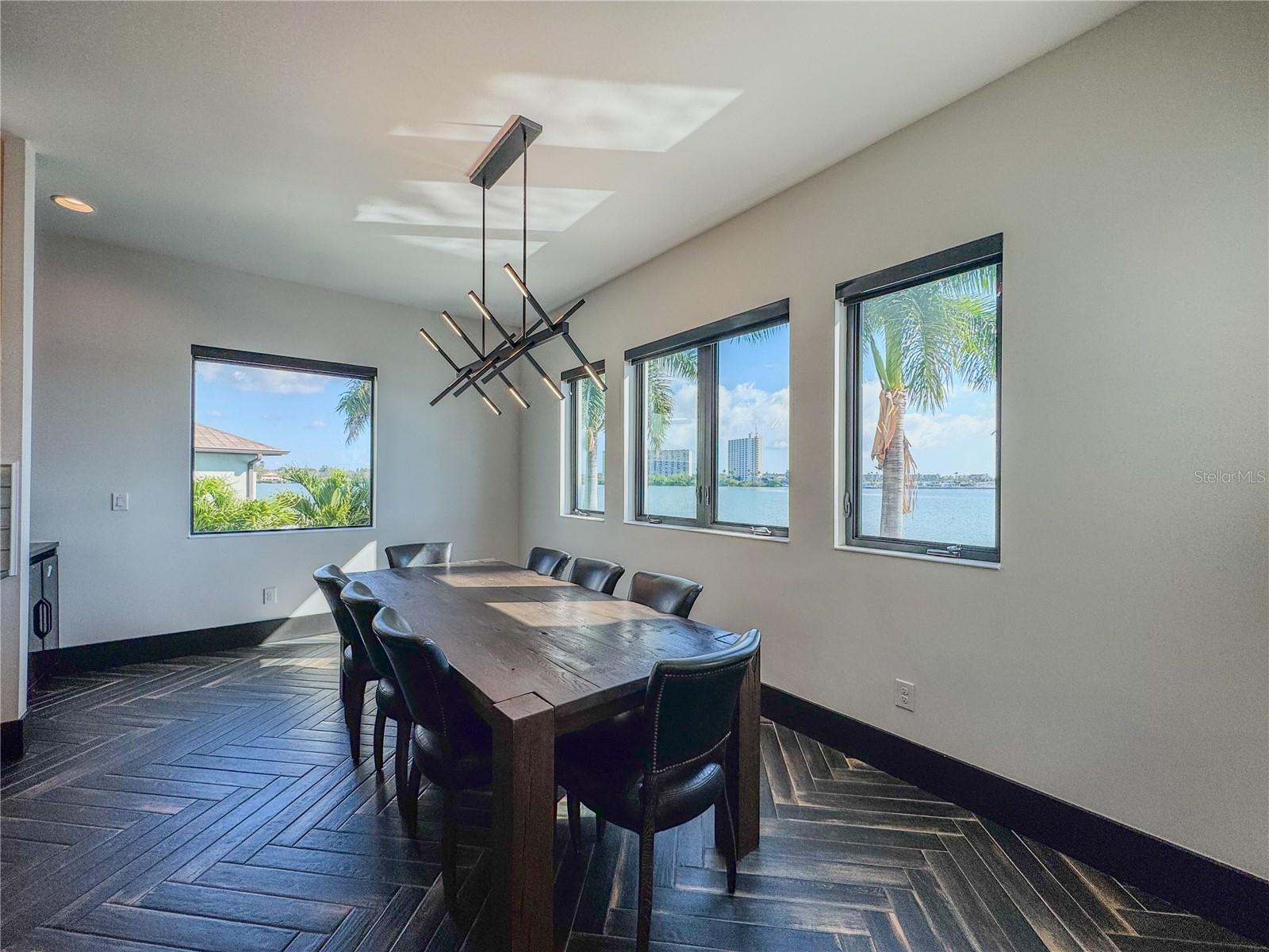 SOUTH CSWY ISLE YACHT CLUB ADD - Residential