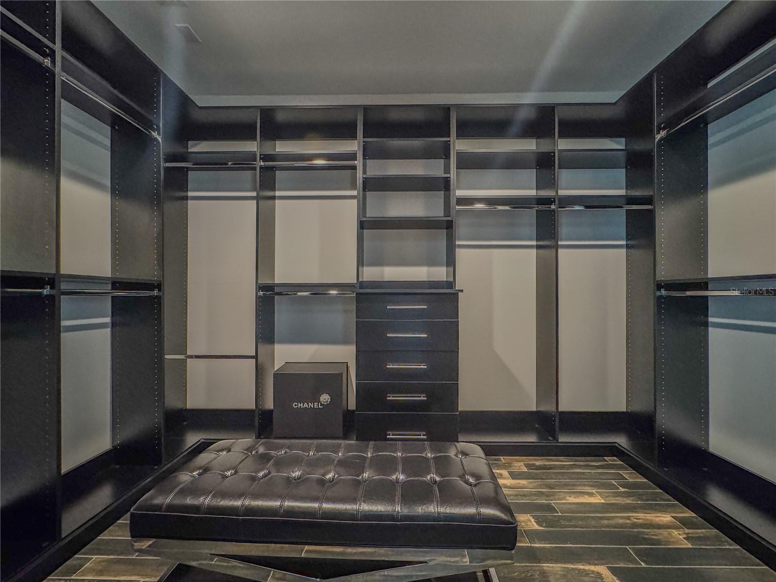 SOUTH CSWY ISLE YACHT CLUB ADD - Residential