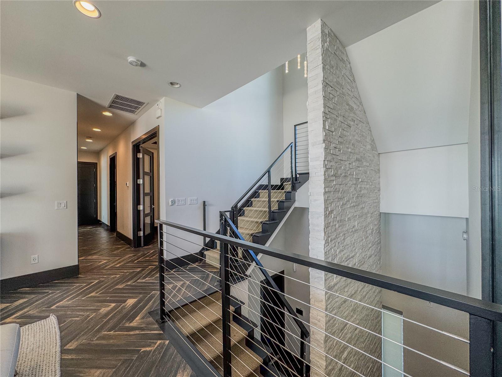 SOUTH CSWY ISLE YACHT CLUB ADD - Residential