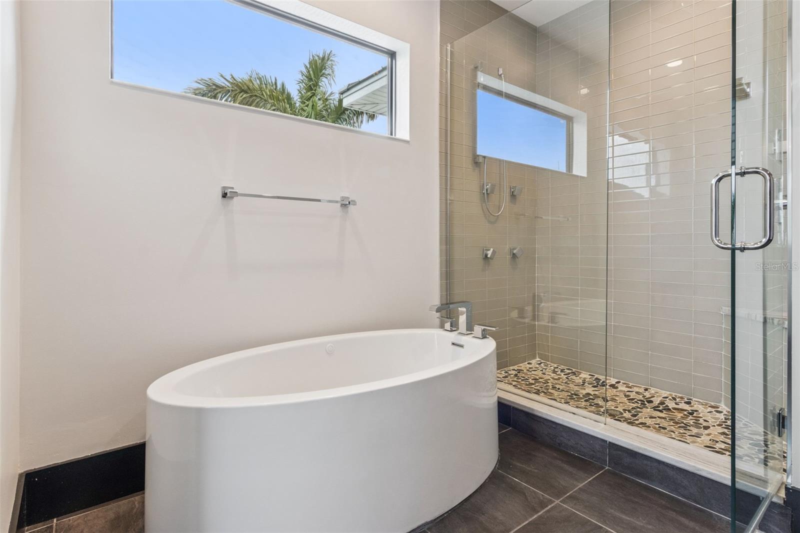 SOUTH CSWY ISLE YACHT CLUB ADD - Residential