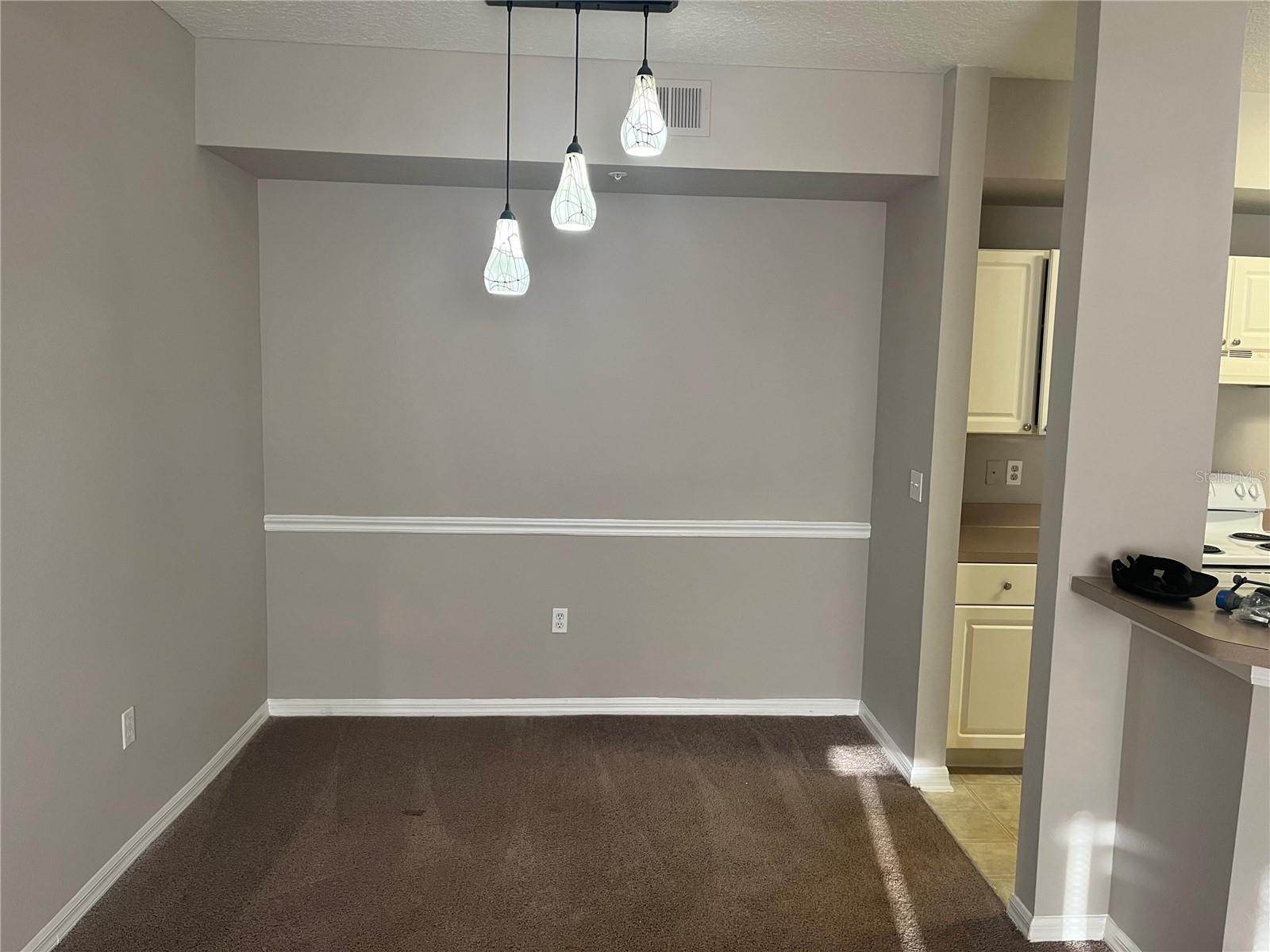 5572 METROWEST BOULEVARD 20