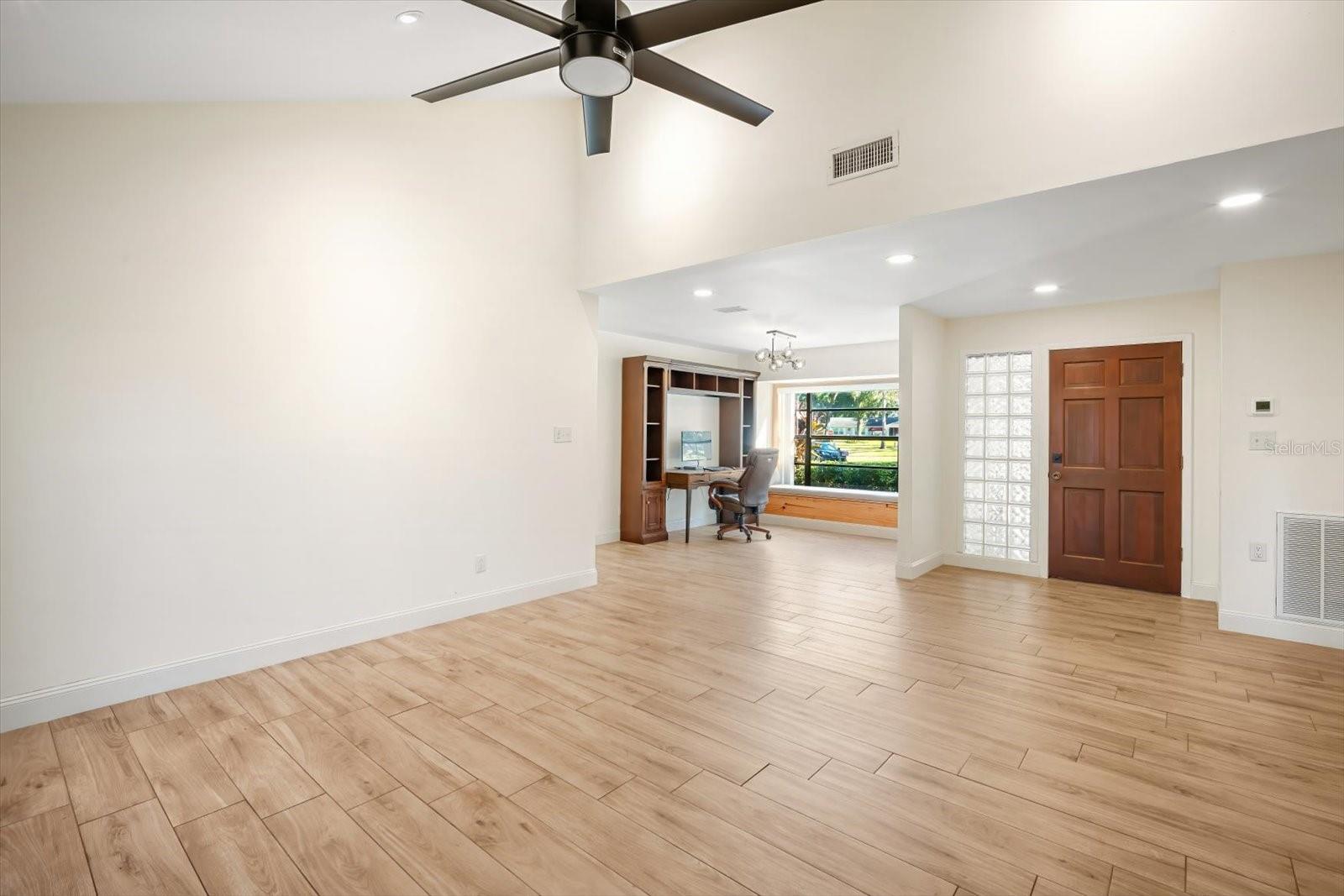 WALDEN LAKE SUB UN 1 - Residential