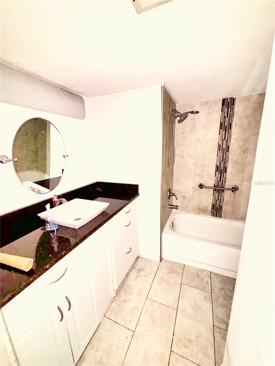 INVERNESS CONDO - Residential