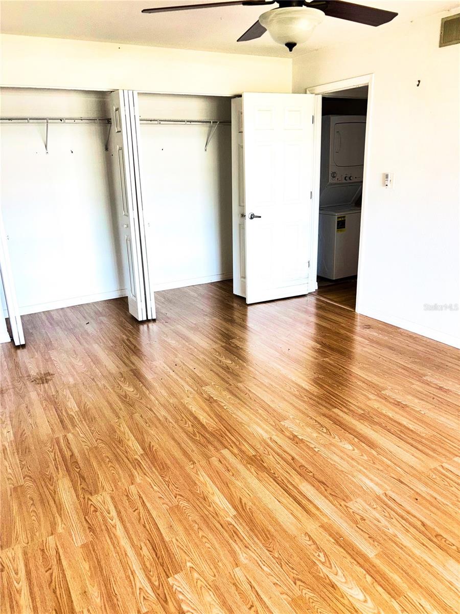 INVERNESS CONDO - Residential