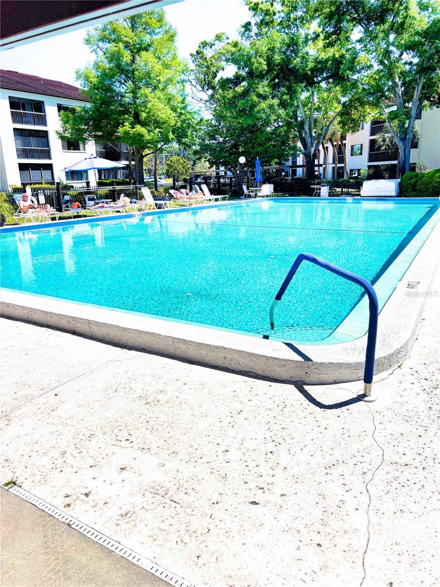 INVERNESS CONDO - Residential