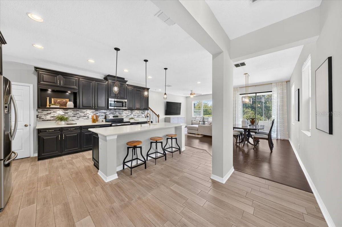 11528 CROWNED SPARROW LANE