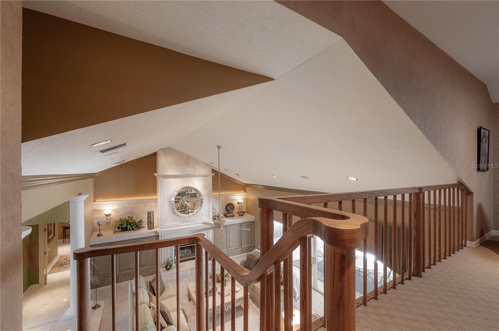 CHEVAL - Residential