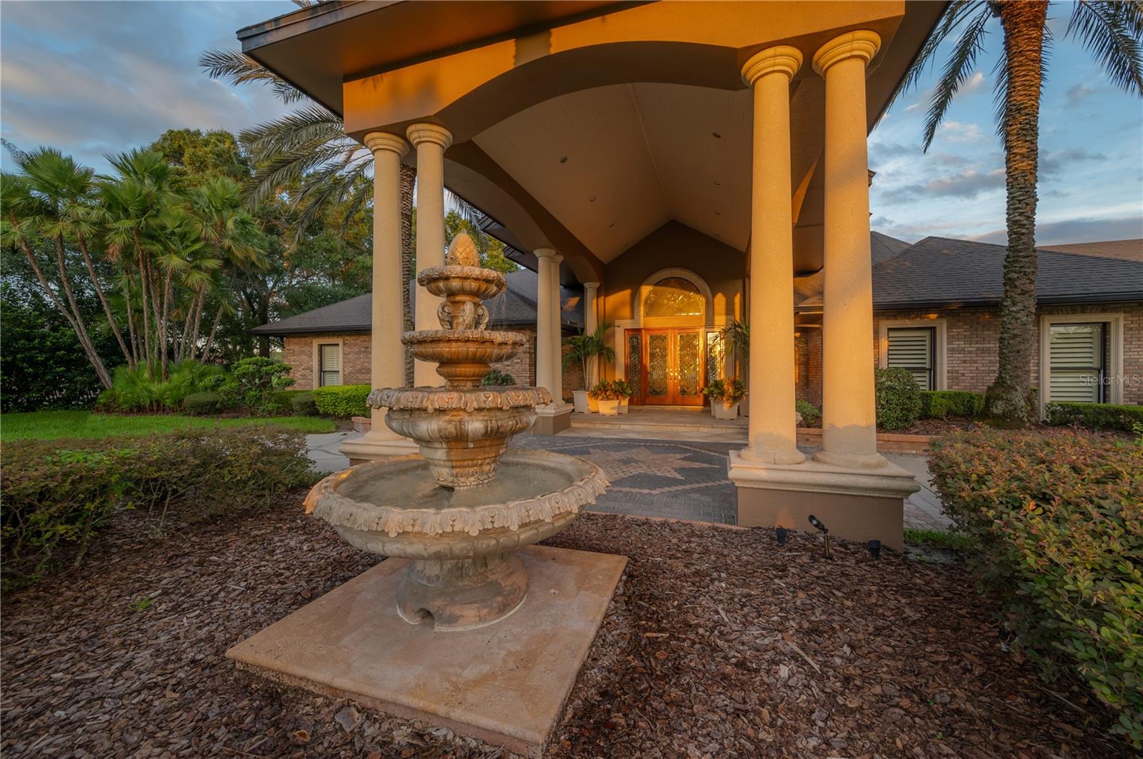 CHEVAL - Residential