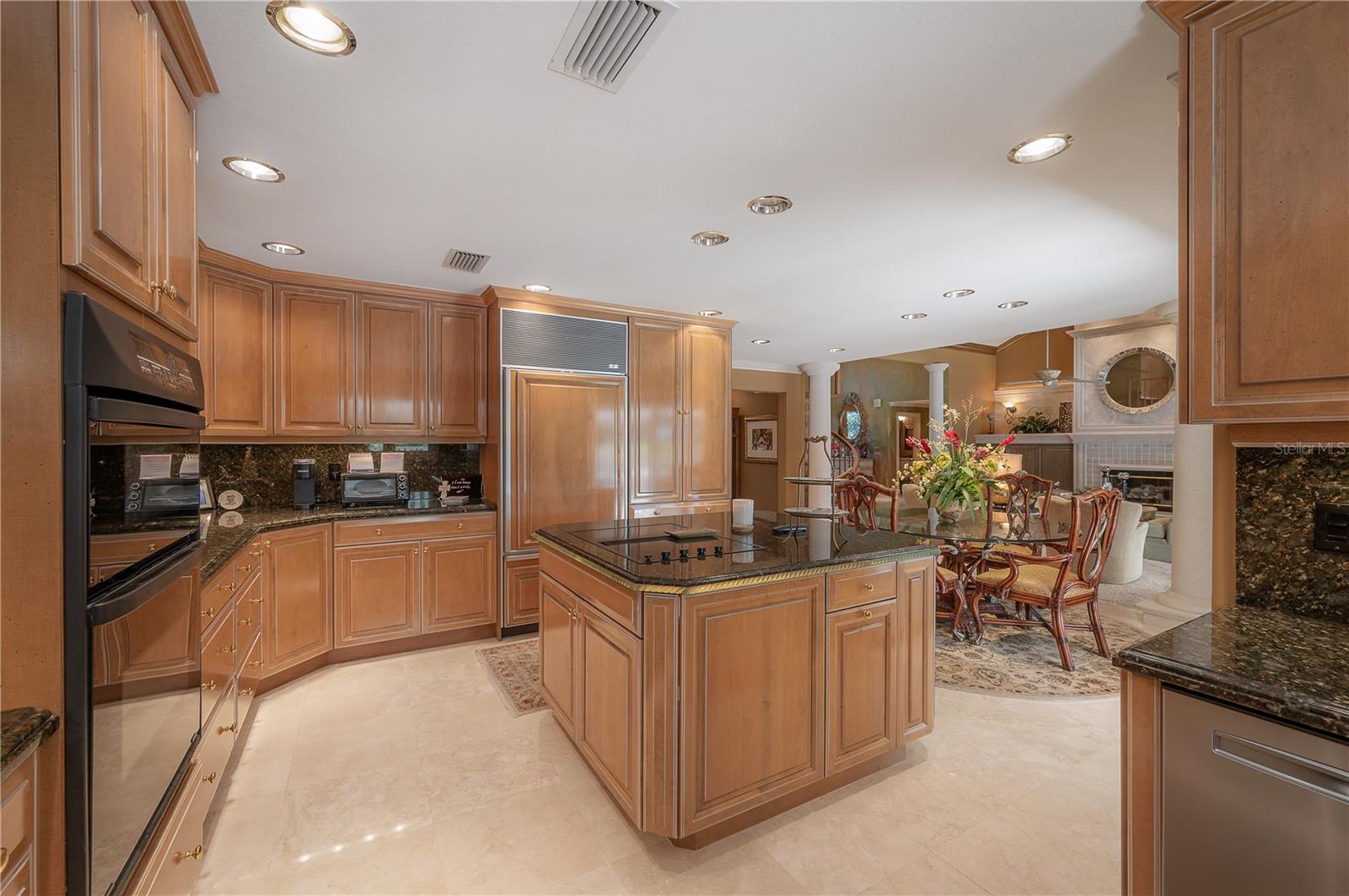 CHEVAL - Residential