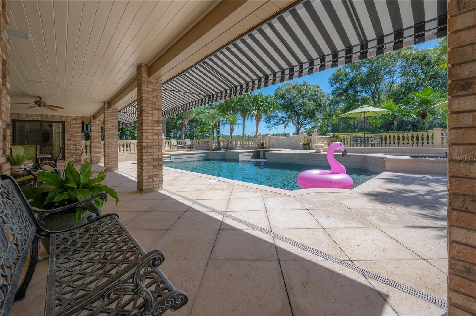 CHEVAL - Residential