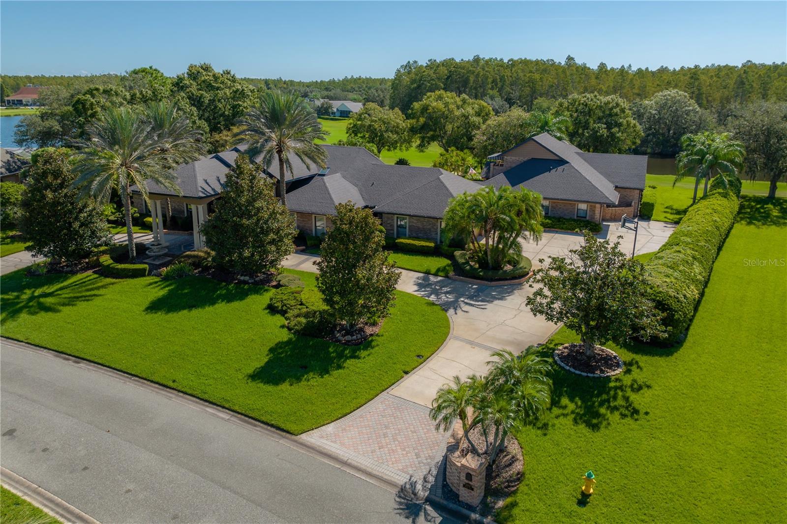 CHEVAL - Residential