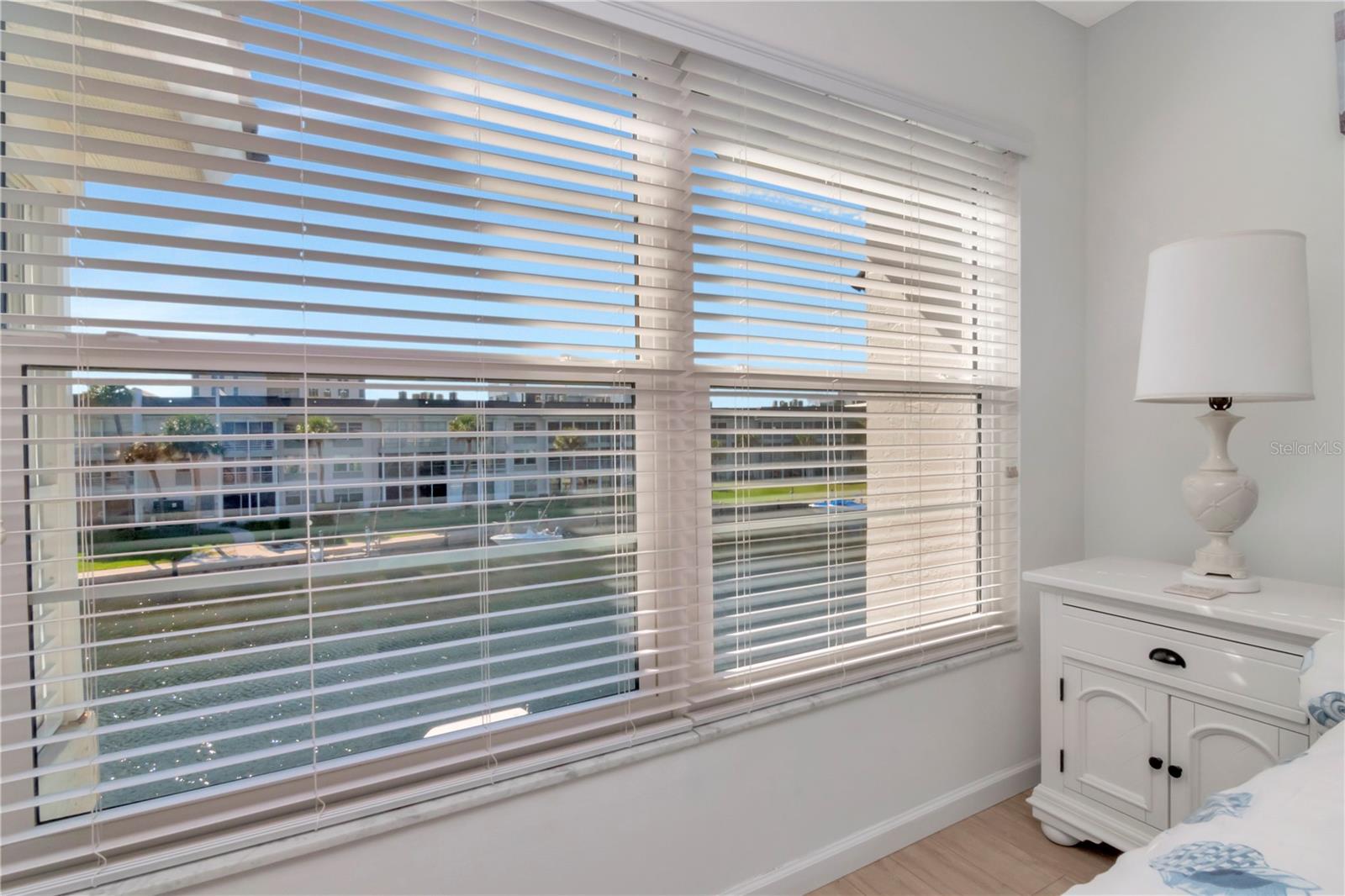 LONGBOAT HARBOUR - Residential