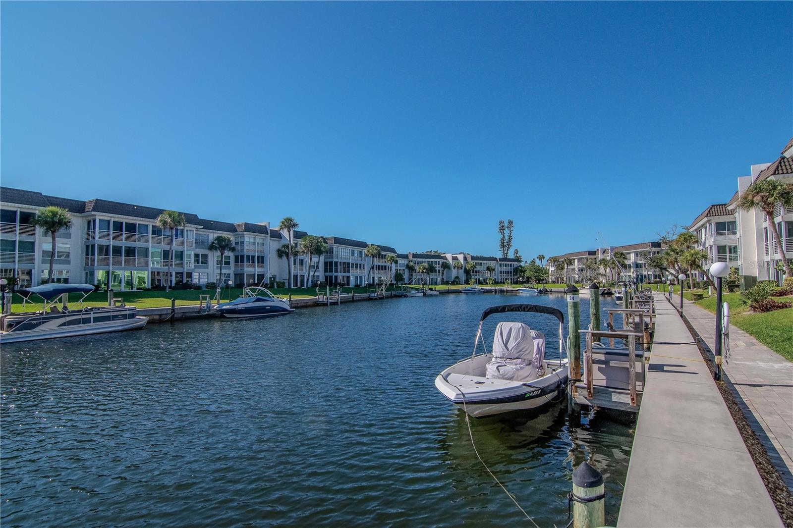 LONGBOAT HARBOUR - Residential