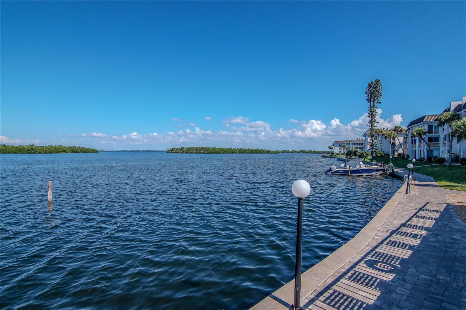 LONGBOAT HARBOUR - Residential