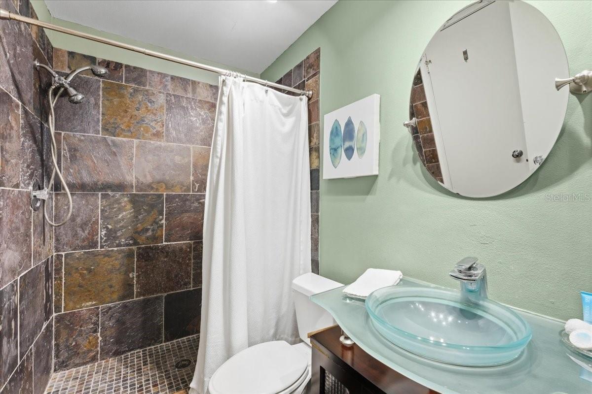 VISTA VERDE UNIT II - Residential