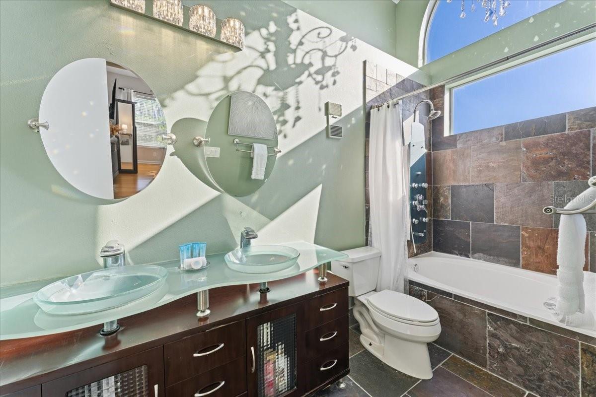 VISTA VERDE UNIT II - Residential