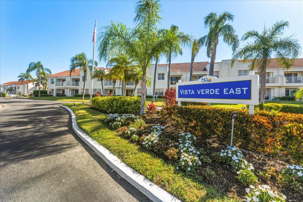 VISTA VERDE UNIT II - Residential